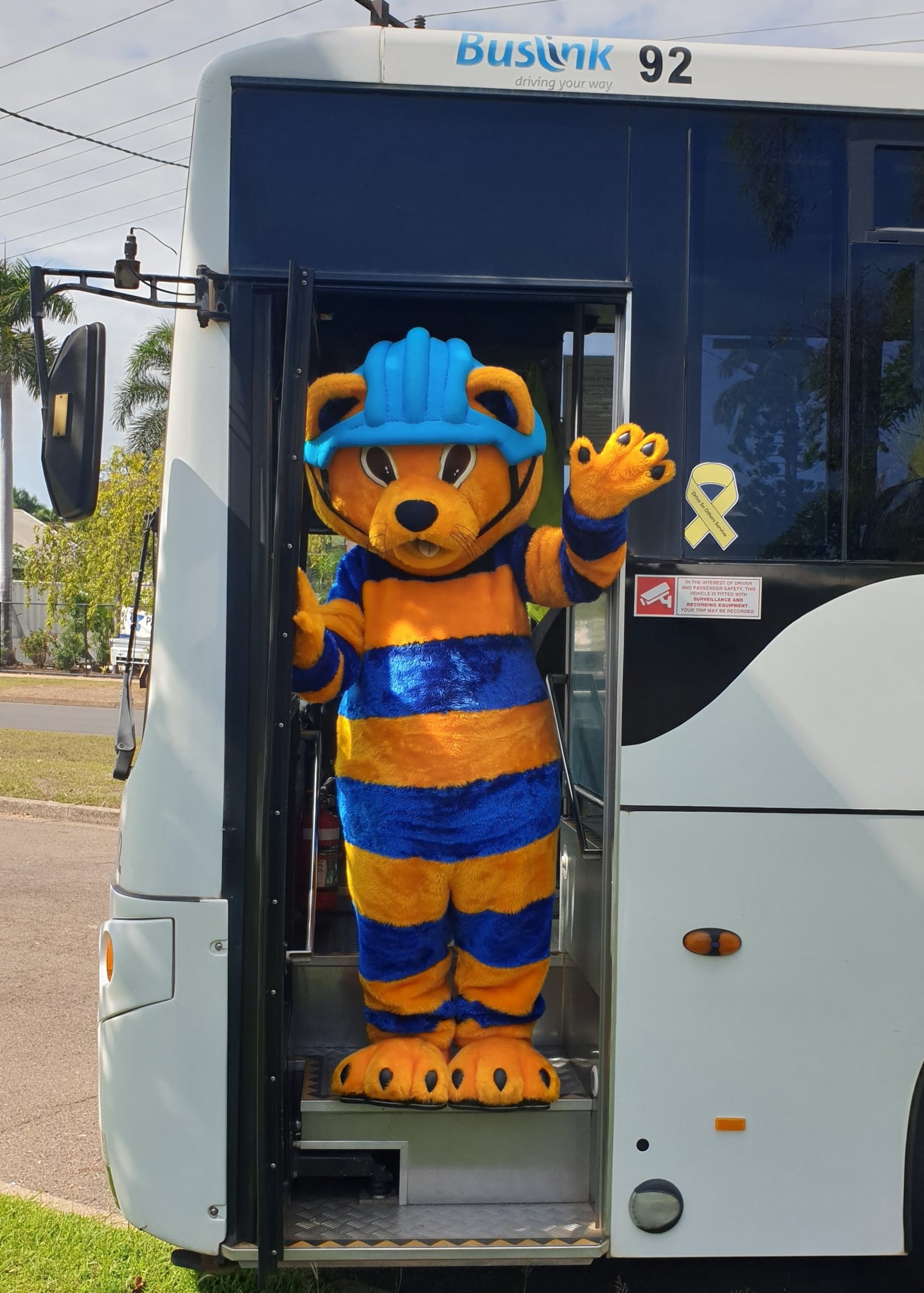Hector Waving
